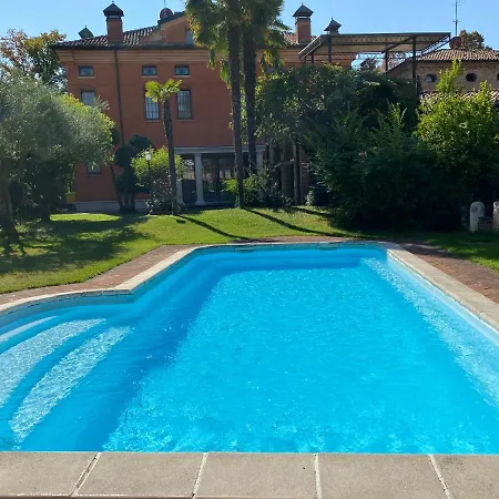 Dama Estense Hotel