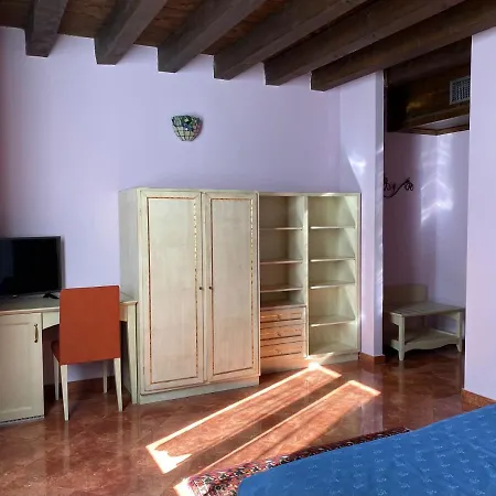 Hotel Dama Estense 3*