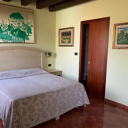 Dama Estense Hotel