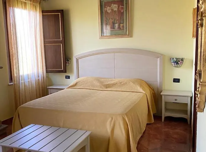 Hotel Dama Estense 3*