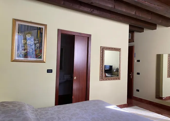 Dama Estense Hotel 3*