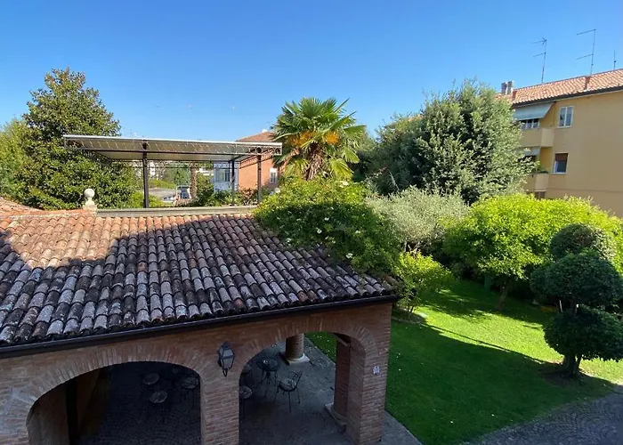 Hotel Dama Estense 3*