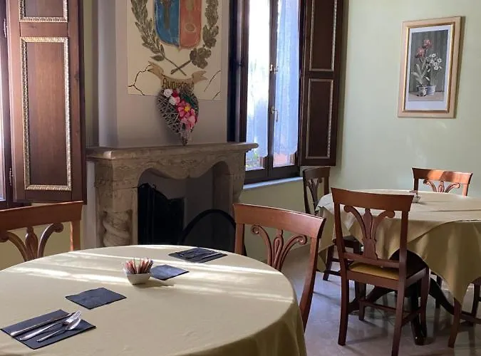 Hotel Dama Estense