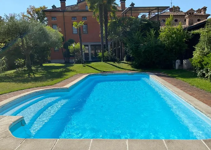 Dama Estense Hotel